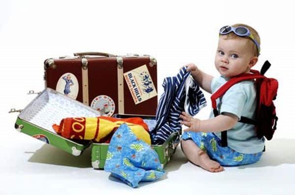 Traveling with Kids Pic: http://kindertravelguide.com/